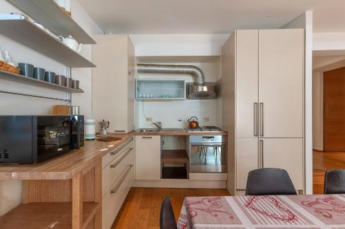 GuestHost - Pleasant Central Apartment with garden, Boloňa (fotografie 10)