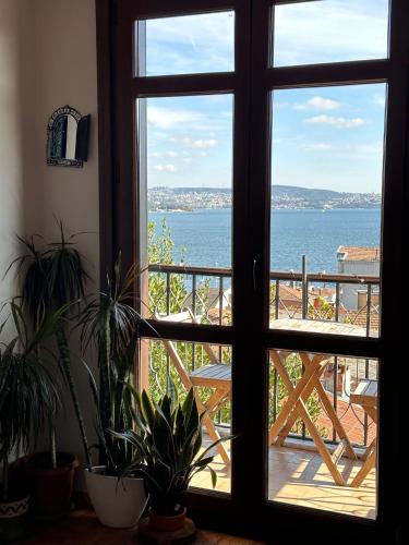 Historic Wooden House with Bosphorus view