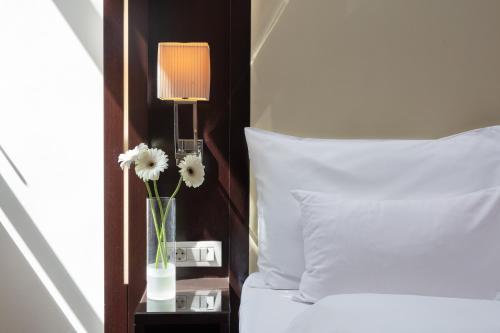 Superior Double Room image 5