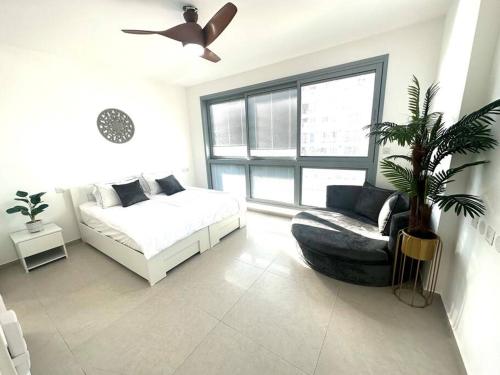 Beach Suite Israel- Private Jacuzzi, Sea View, Marina Front, 3 Bedrooms ביץ סוייט ישראל- ג'קוזי פרטי in 艾殊科隆