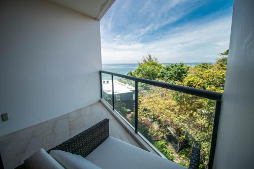 Escape Condominiums Beachfront Suites - Mae Phim Room Type - King Studio