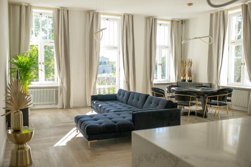Srebrna Luxury Apartments - willa fabrykancka - wnetrza premium - Lodz