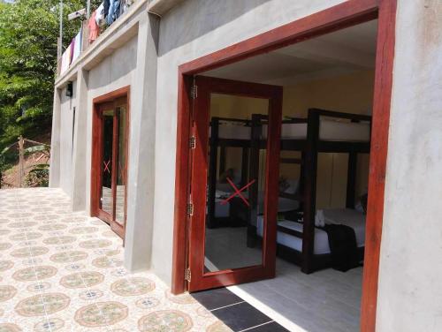 99 BACKPACKERS pakbeng in パクベン