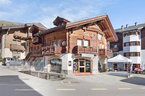 Chalet Picchio Quadrilocale Livigno