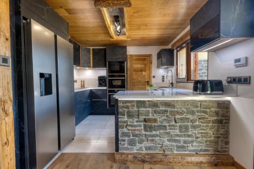 *Nouveau* Chalet Chamonix Cottage in เล ปราซ ด็อง บาส