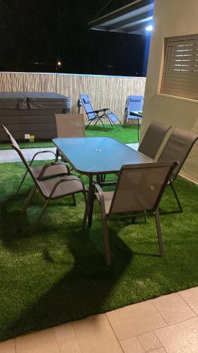 Facilities, מצפור הכנרת- דירת גן לאירוח in Upper Tiberias