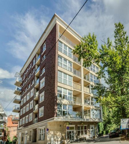 Superior Apartment image 2