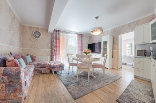 One-Bedroom Apartment - ul. Elizy Orzeszkowej 6/14 room in Promenada II Sun & Snow