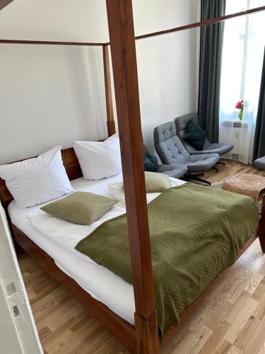 Appartement großzügiges 2-Zimmer-Appartement im Zentrum von Potsdam direkt an der Havel