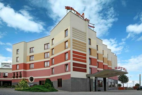 Exterior view of Hotel Maggi