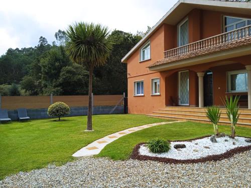  Casa silvosa in Tomiño