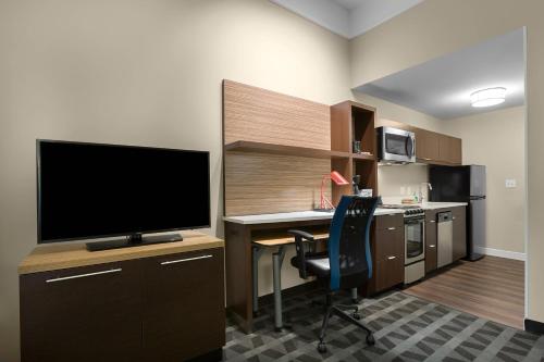 One-Bedroom Suite