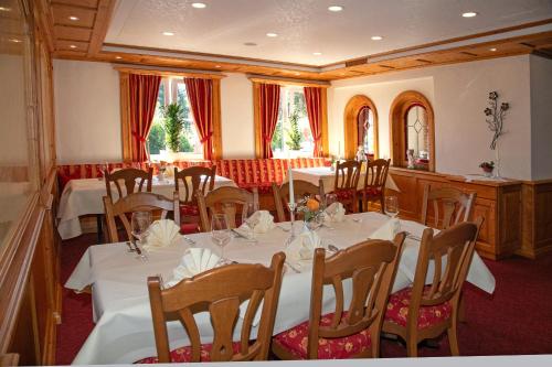 Restaurant, Landhotel Halbfas-Alterauge in Drolshagen