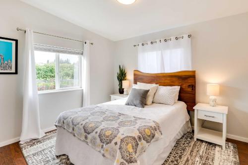 Serene Sequim Retreat with Deck Pets Welcome! - main image