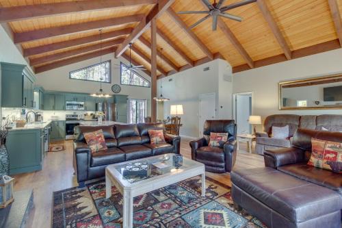 Pinetop Cabin with Deck Fire Pit Game Room and Views - image 3