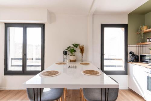 ABONDANCE - Logement urbain, lumineux et design pour 4 pers