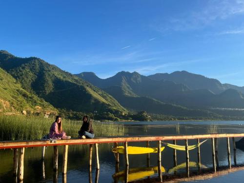 Mundo Abu San Juan La laguna