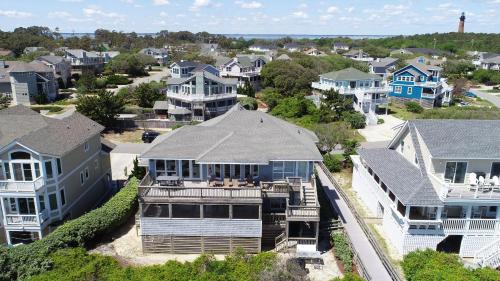 Ocean Views, Den, Community Pools, Close to Beach access, 103, Brigadune-Oceanfront, Corolla (foto 2)