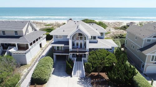 Ocean Views, Den, Community Pools, Close to Beach access, 103, Brigadune-Oceanfront, Corolla (foto 3)