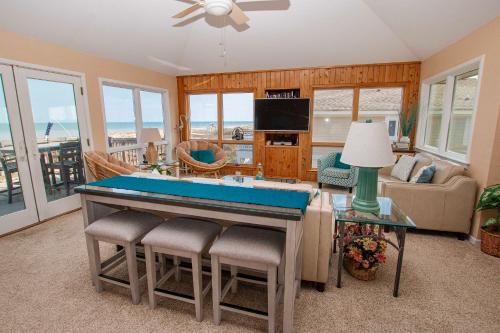 Ocean Views, Den, Community Pools, Close to Beach access, 103, Brigadune-Oceanfront, Corolla (foto 6)