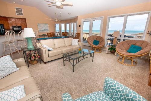 Ocean Views, Den, Community Pools, Close to Beach access, 103, Brigadune-Oceanfront, Corolla (foto 8)