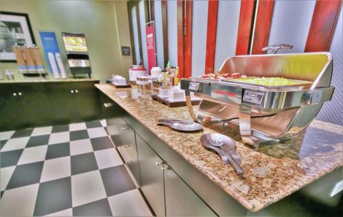 Hampton Inn & Suites Flowery Branch in Flowery Branch, USA