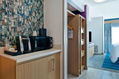 Hilton Garden Inn Jacksonville Orange Park - image 2