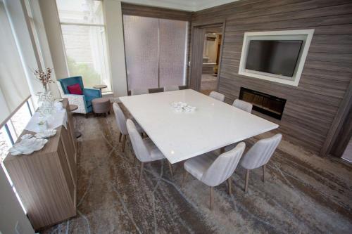 Hilton Garden Inn Temple Medical Center - image 10