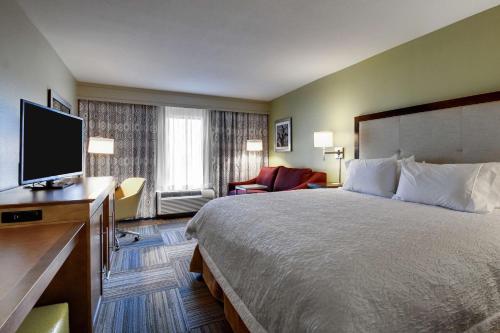 Hampton Inn & Suites Cordele - image 14