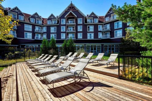 スイミングプール, ザ ウェスティン トリリウム ハウス ブルー マウンテン (The Westin Trillium House, Blue Mountain) in ブルー マウンテンズ（ON）