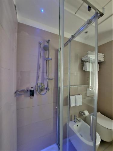 494369698 Yes Hotel Touring & SPA