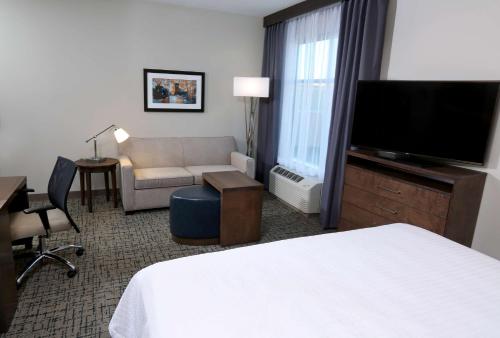 Homewood Suites By Hilton West Fargo/Sanford Medical Center - image 12