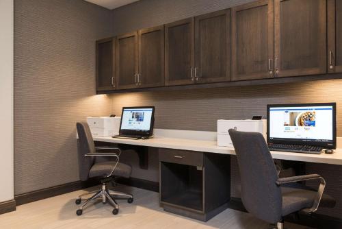 Hampton Inn & Suites Indianapolis-Keystone, IN