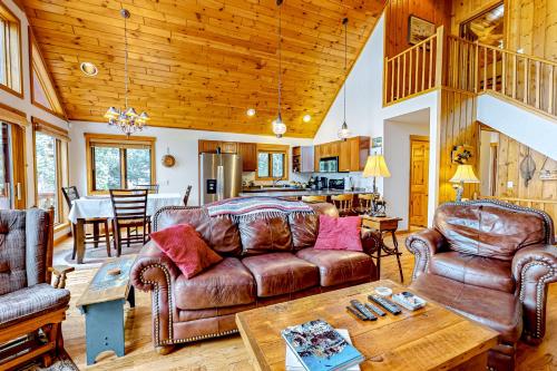 Fence Lake Getaway in Minocqua, USA