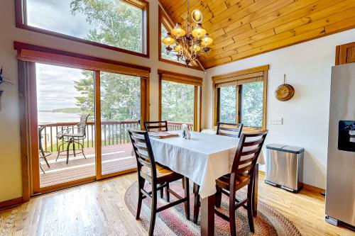 Fence Lake Getaway in Minocqua, USA