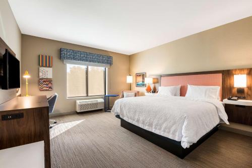 Hampton Inn Batesville Ar - image 5