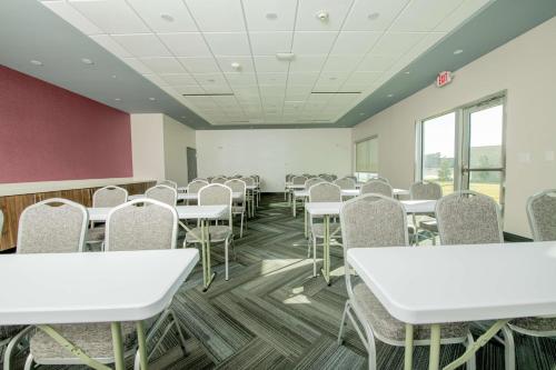 Meeting room / ballrooms, Tru by Hilton the Colony in The Colony