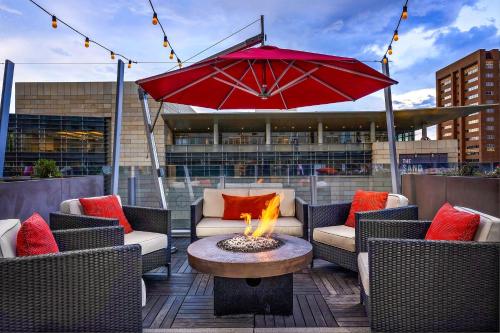 The Art Hotel Denver, Curio Collection by Hilton in Denver, USA