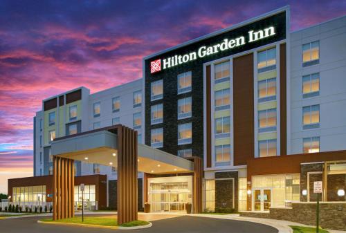 Hilton Garden Inn Manassas - image 10