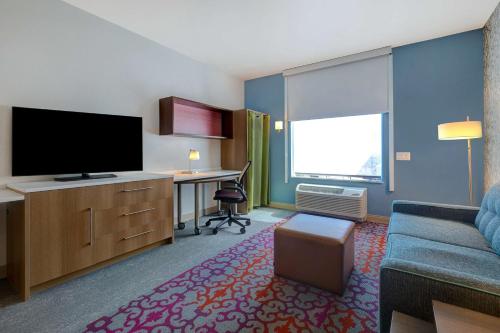 Home2 Suites by Hilton Las Vegas Northwest - image 10