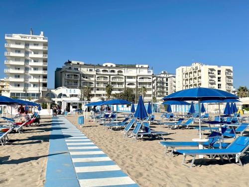 494382541 Yes Hotel Touring & SPA