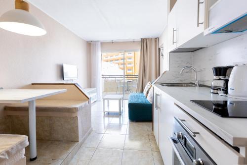 Studio in San Eugenio - image 14