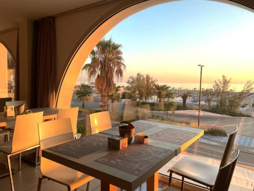 494384606 Yes Hotel Touring & SPA