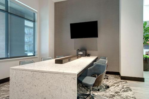 Embassy Suites By Hilton Alpharetta Halcyon in Alpharetta, USA