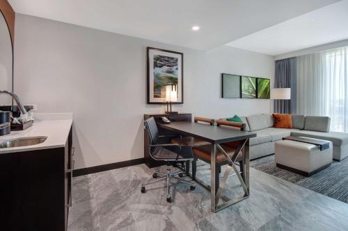 Embassy Suites By Hilton Alpharetta Halcyon