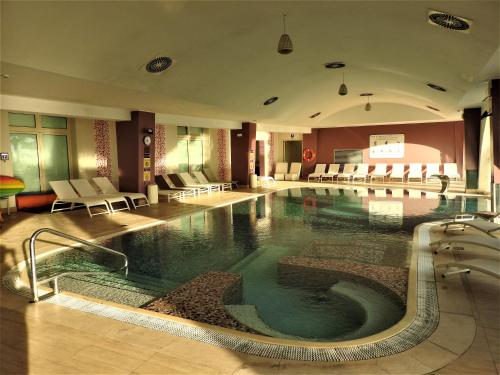 494388964 Yes Hotel Touring & SPA