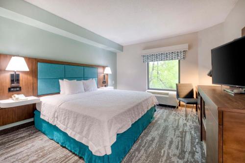 Hampton Inn & Suites Wilmington/Wrightsville Beach - image 10
