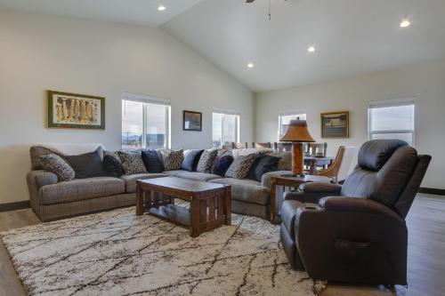 1 Mi to Beaverhead River: Mtn-View Dillon Retreat in Dillon (MT)