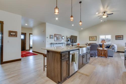 1 Mi to Beaverhead River: Mtn-View Dillon Retreat in Dillon (MT)
