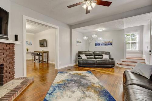 Historic Home With Vintage Charm In Springfield